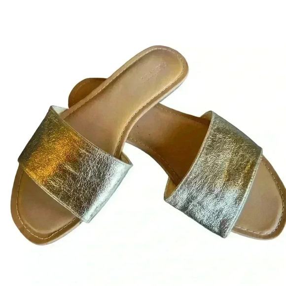 Bundle. Size 7. One pair gold glitter slides . 2nd pair navy Style&Co‎ slip one. - Picture 2 of 10
